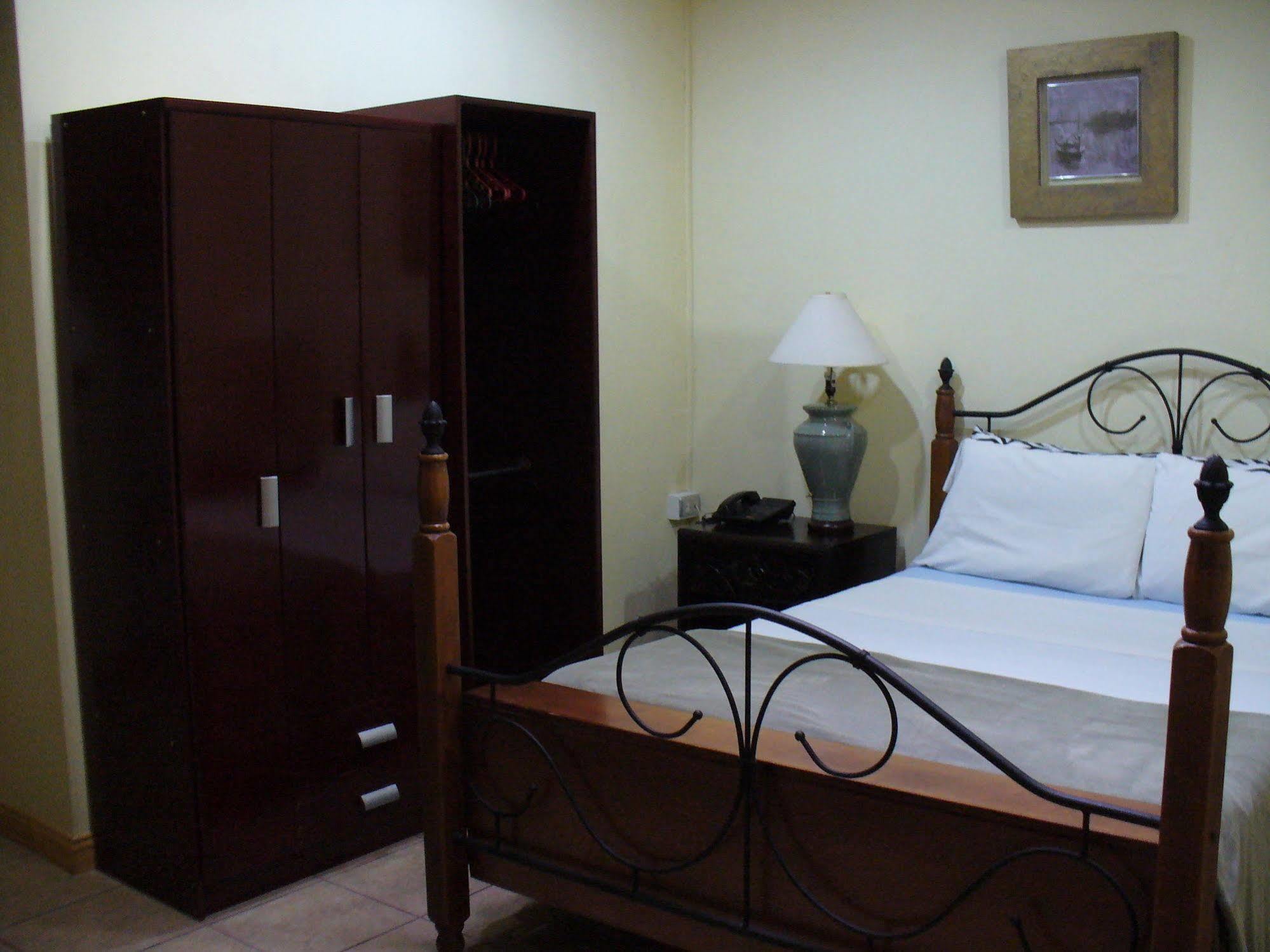 Apartotel Don Francisco San Jose  Exterior foto